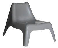 Harmaa muovinen nojatuoli Relax Harmaa muovinen nojatuoli Relax etuviistosta