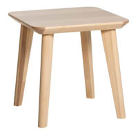 Pienikokoisin XS-koon (45x45 cm) Saarni-vuokrapöytä matalilla 50cm jaloilla Pienikokoisin XS-koon (45x45 cm) Saarni-vuokrapöytä matalilla 50cm jaloilla