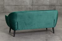 Vihreä Velvet sohva 2-3 henkilölle takaa
