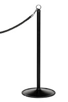 Musta korkea köysitolppa mustalla köydellä. Myös matala tolppavaihtoehto saatavilla! Musta kulunohaintolppa ja musta köysi