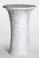 Valkoinen pystypöydän huppu suorana ilman kiristysnauhaa