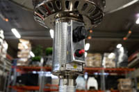 Kaasukäyttöisen terassilämmittimen käyttökytkimet